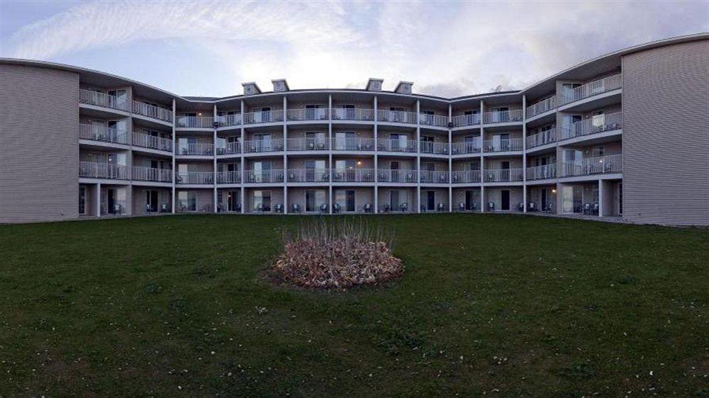 Holiday Inn Express St Ignace-Lake Central By Ihg Saint Ignace Dış mekan fotoğraf