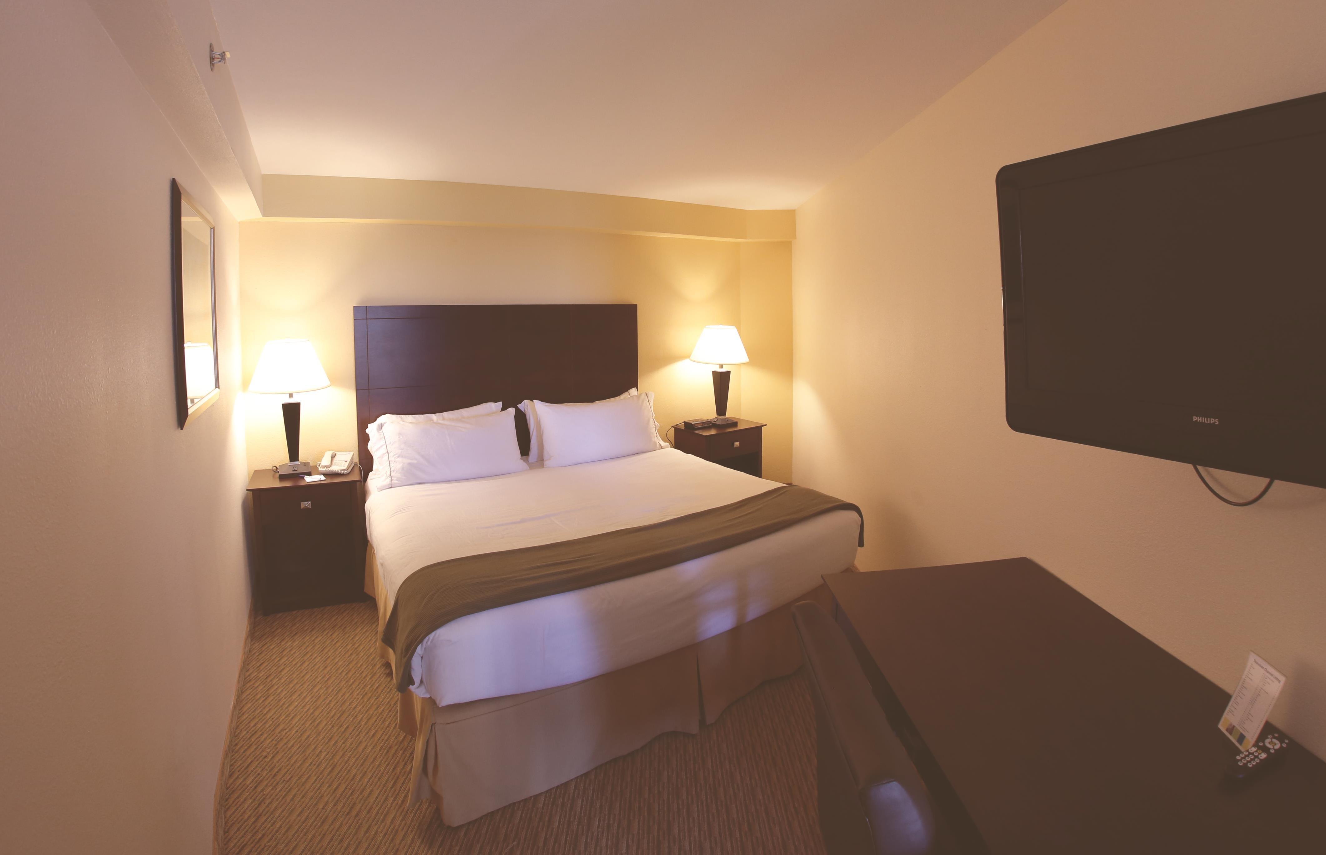 Holiday Inn Express St Ignace-Lake Central By Ihg Saint Ignace Dış mekan fotoğraf